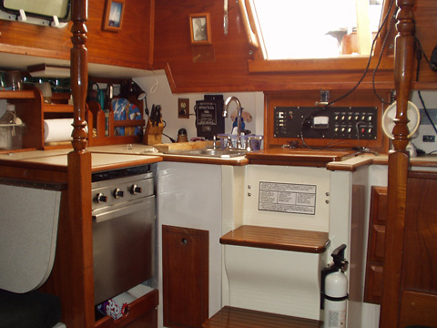 Endeavour 32 Sailboat