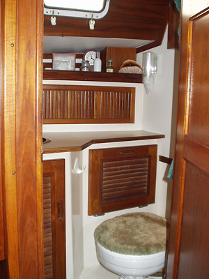 Endeavour 32 Sailboat