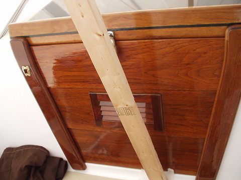 Endeavour 32 Sailboat