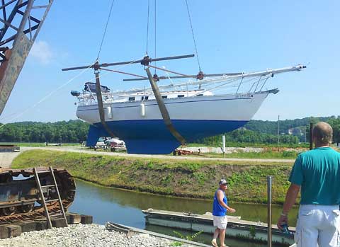 Endeavour 32 Sailboat