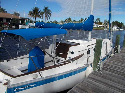 1979 Endeavour 32 Sailboat