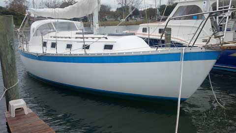 1980 Endeavour 32 sailboat
