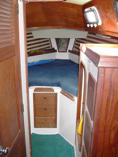 Endeavour 32