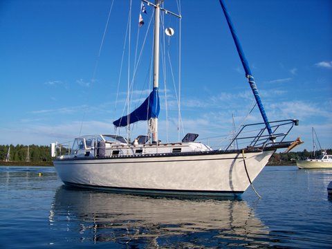 Endeavour 33 Sailboat