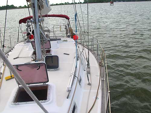 Endeavour 35 Sailboat Deck