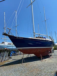 Endeavour 37 Sailboat