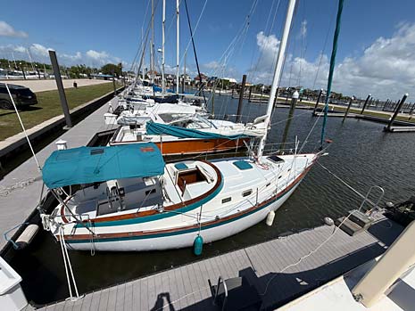 Endeavour 37 Sloop