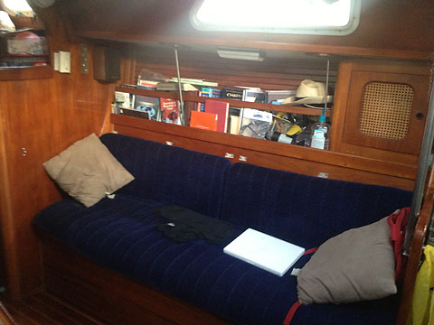 Endeavour 38 Center Cockpit Sailboat