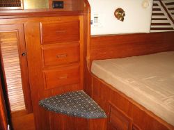 Endeavour 40 Sailboat