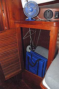 1983 Endeavour 40 Sailboat V-Berth Storage