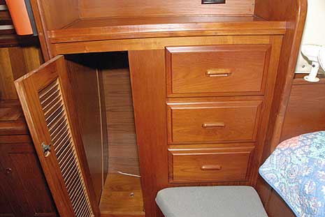 1983 Endeavour 40 Sailboat Owners Aft Cabin Storage