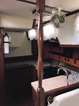 1983 Endeavour 40 Galley