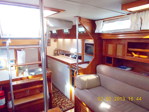 990 Endeavour 42 Sailboat