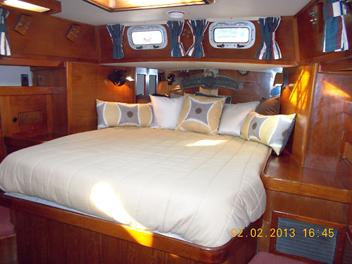 990 Endeavour 42 Sailboat