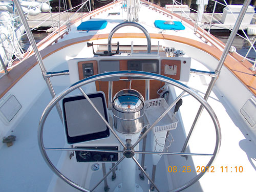 990 Endeavour 42 Sailboat