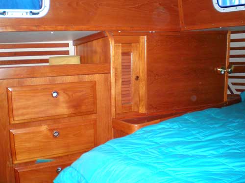 Endeavour 42 Sail Boat