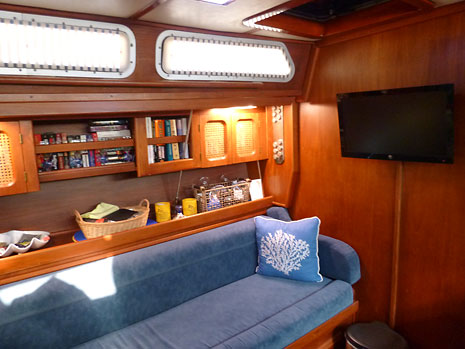 Endeavour 42 Sailboat