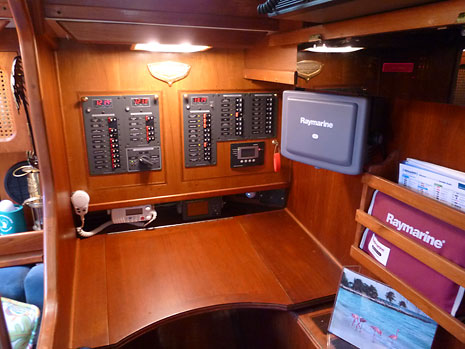 Endeavour 42 Sailboat