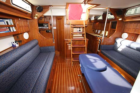 Endeavour 42 Sailboat Salon