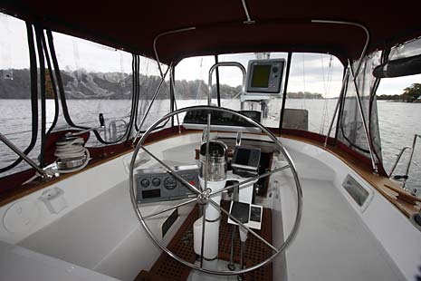 Endeavour 42 Sailboat, Cockpit and Helm