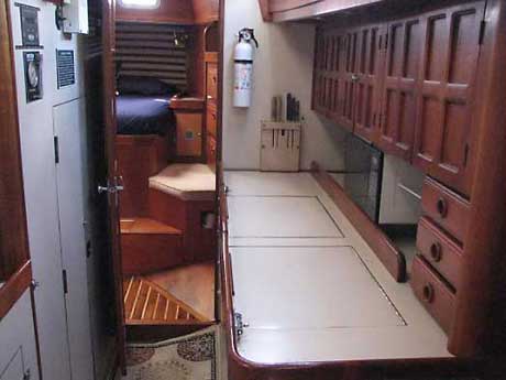 1985 Endeavour 42 Sailboat