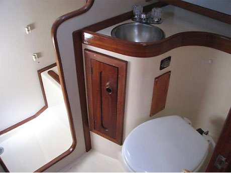 1985 Endeavour 42 Sailboat