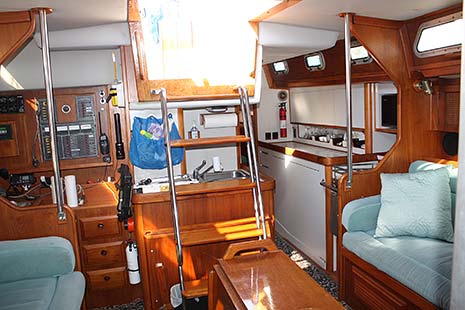 1989 Endeavour 42 Sailboat