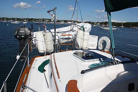 1989 Endeavour 42 Sailboat