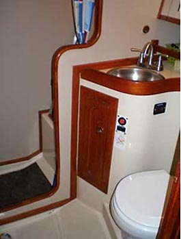 1985 Endeavour 42 Center Cockpit Sailboat 