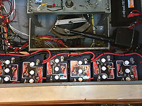 1985 Endeavur 42 Sailboat - Batteries