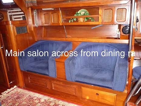 1985 Endeavour 42 Sailboat - Salon Seating