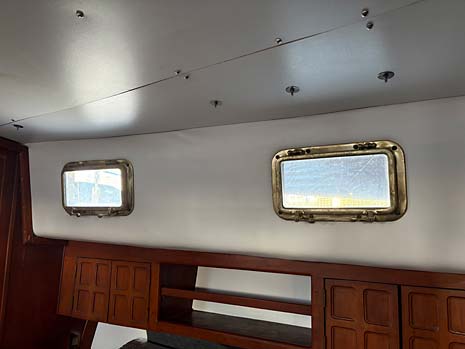 1979 Endeavour 43 