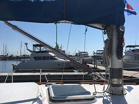 1979 Endeavour 37 Plan A Sailboat Boom Vang