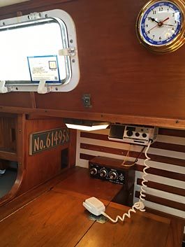1979 Endeavour 37 Plan A Sailboat Nav Station