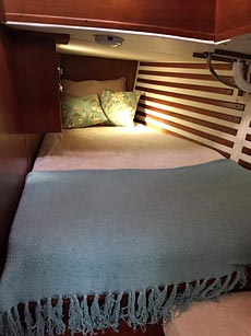 1979 Endeavour 37 Plan-A Quarter Berth
